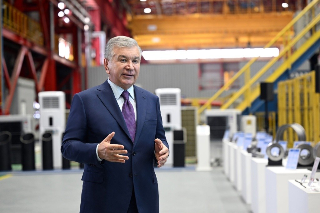 Shavkat Mirziyoyev mahalliy metallurgiyaga nimalar yetishmayotganini ma’lum qildi