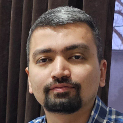 Исаков Сухроб